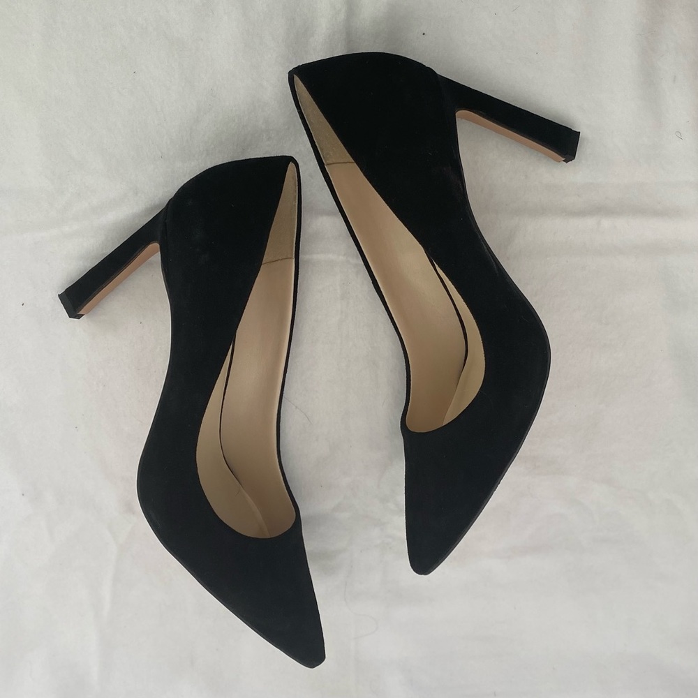 Elegant Black Suede Heels